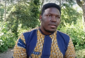 Chez moi ou presque... de Stephen Ngatcheu