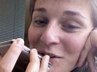 Juliette dénonce les abus au travail Juliette dénonce les abus au travail