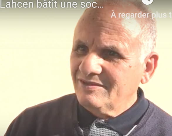 Lahcen bâtit une société Mosaïque