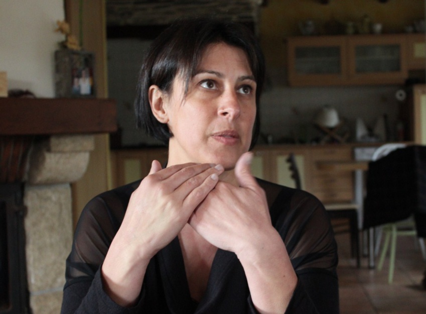 Alida : « Quand on s’attaque à la France, on s’attaque à ma famille ! » Alida : « Quand on s’attaque à la France, on s’attaque à ma famille ! »