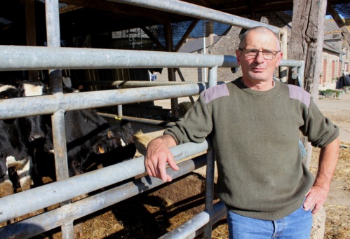 Patrick accueille dans sa ferme des jeunes « en rupture du monde » Patrick accueille dans sa ferme des jeunes « en rupture du monde »