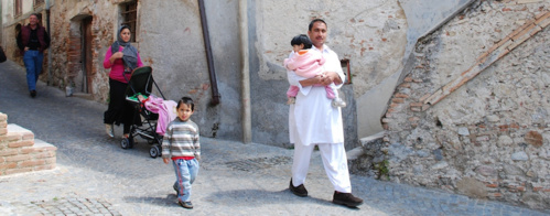 Ces habitants de Riace qui tendent les bras aux immigrés Ces habitants de Riace qui tendent les bras aux immigrés