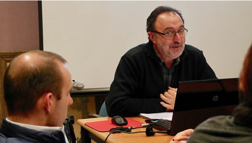 Des maires et leurs municipalités innovent et maintiennent le lien social Des maires et leurs municipalités innovent et maintiennent le lien social