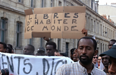 « Accueillir et intégrer dignement les réfugiés et les migrants ». « Accueillir et intégrer dignement les réfugiés et les migrants ».