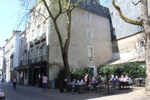 Le Reflet de Flore Lelièvre pour « changer le regard » Le Reflet de Flore Lelièvre pour « changer le regard »