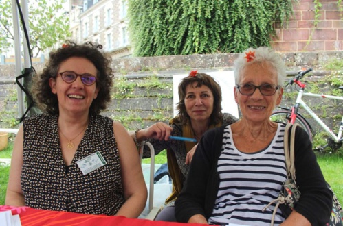 « Changeons le système… pas le climat ! » disent les citoyens du tour Alternatiba « Changeons le système… pas le climat ! » disent les citoyens du tour Alternatiba