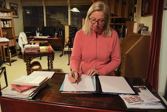 Écrire et s'engager, les anti-douleur de Marie Robin Écrire et s'engager, les anti-douleur de Marie Robin