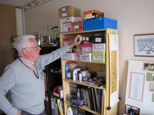 Alain, à 78 ans, "techno solidaire"