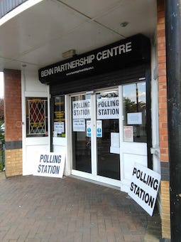 Un bureau de vote