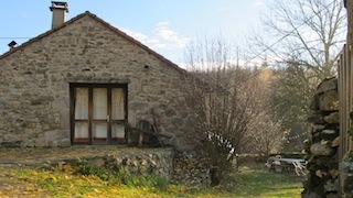 Au cœur de la Lozère, gîte un théâtre ensorceleur : l'Arentelle Au cœur de la Lozère, gîte un théâtre ensorceleur : l'Arentelle