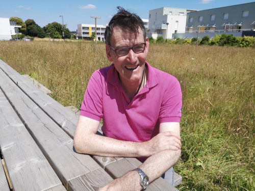 Philippe, attend que la nouvelle maison partagée d'Acigné sorte de terre... Philippe, attend que la nouvelle maison partagée d'Acigné sorte de terre...