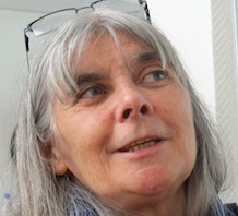 Avec Monique, les élèves décrocheurs forment les vieux à Internet Avec Monique, les élèves décrocheurs forment les vieux à Internet