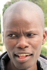 Le jeune immigré est devenu un franco-sénégalais-breton pur beurre Le jeune immigré est devenu un franco-sénégalais-breton pur beurre