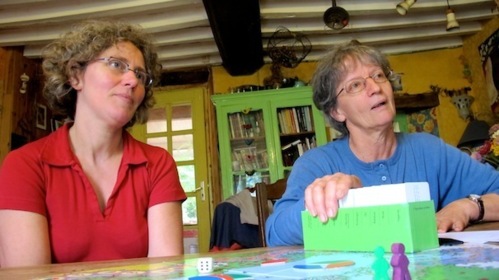 Geneviève et Sylvie ont inventé pour vous le « trivial pursuit » paysan Geneviève et Sylvie ont inventé pour vous le « trivial pursuit » paysan