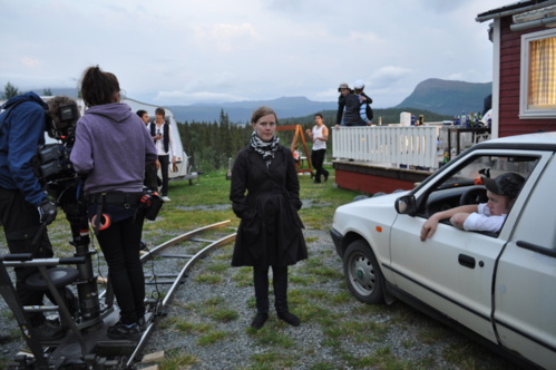 Amanda, sur le tournage d'un de ses courts métrages  "This means forever"                                        (cliquez sur l'image pour le regarder)