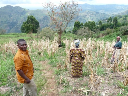 Théogène porte la voix des agricultrices du Kivu Théogène porte la voix des agricultrices du Kivu
