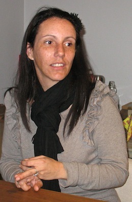 Sur scène, le cri de Rachel, victime de violences conjugales Sur scène, le cri de Rachel, victime de violences conjugales