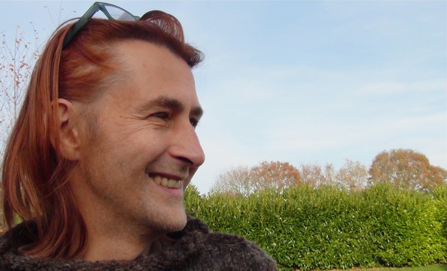 Intersexe, Vincent Guillot sort de la nuit Intersexe, Vincent Guillot sort de la nuit