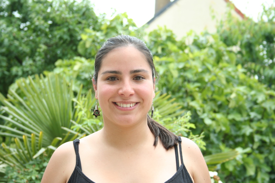 Paula incarne une jeunesse mondiale qui s'indigne et s'engage Paula incarne une jeunesse mondiale qui s'indigne et s'engage