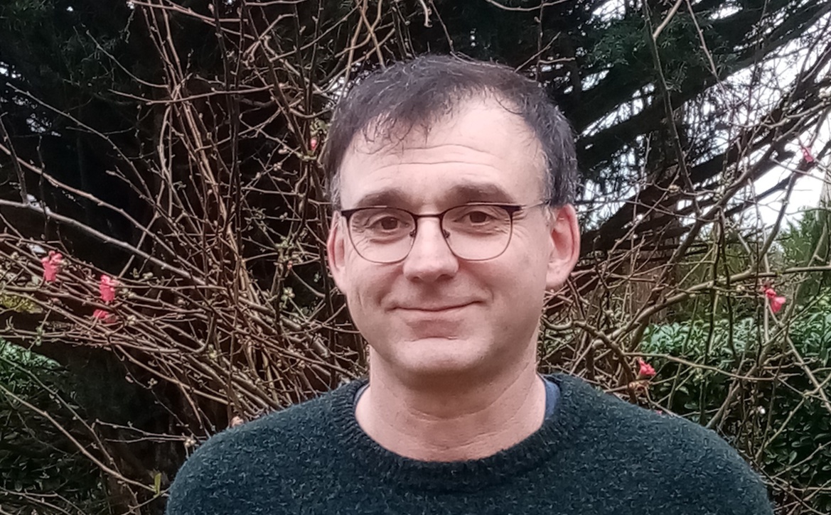 Surfer sur la ligne de crête de la fantaisie, de l'humour et du rêve en rimes Surfer sur la ligne de crête de la fantaisie, de l'humour et du rêve en rimes