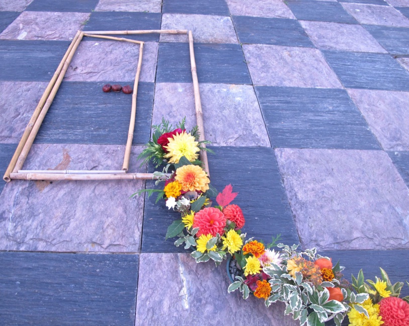 La Toussaint des amis des morts de la rue La Toussaint des amis des morts de la rue