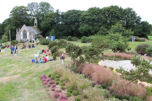 En 2014, deux lauréats du concours de Lieux Mouvants créaient leur Jardin de landes