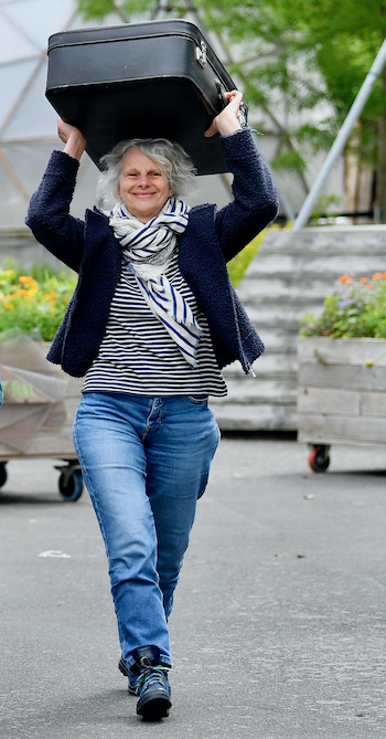 Surtout ne pas suivre les modèles néo colonialistes © Tamadi Surtout ne pas suivre les modèles néo colonialistes © Tamadi