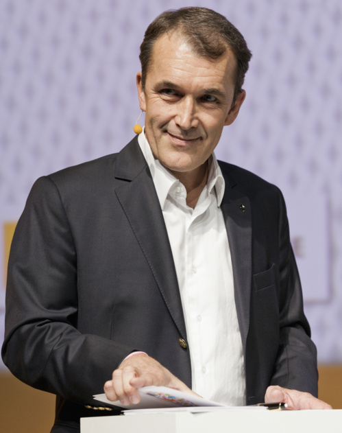 Un réseau de garages solidaires Un réseau de garages solidaires