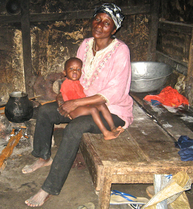 Maman Cécile attend son fils...