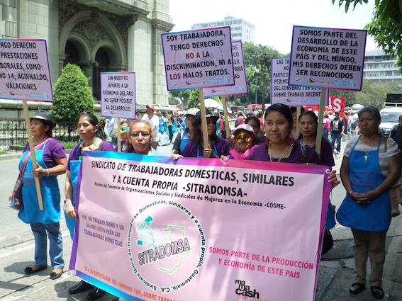 ActionAid/Peuples Solidaires : pétition pour les travailleuses domestiques du Guatemala