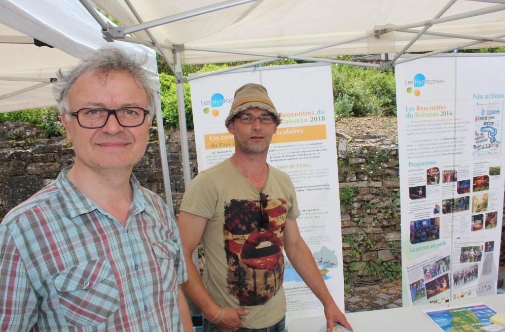 « Changeons le système… pas le climat ! » disent les citoyens du tour Alternatiba « Changeons le système… pas le climat ! » disent les citoyens du tour Alternatiba