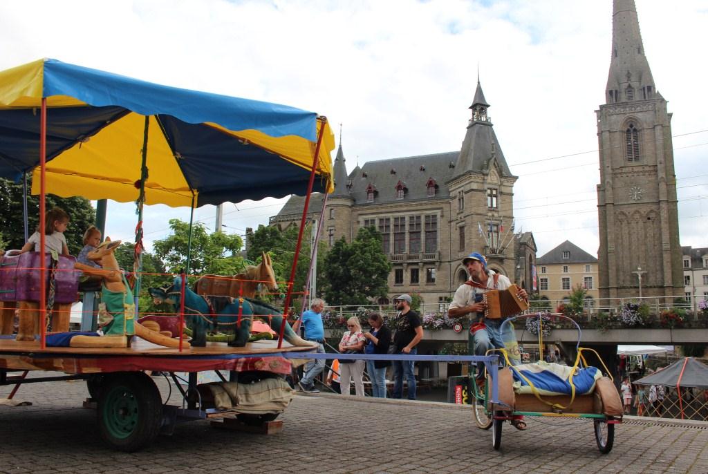 « Changeons le système… pas le climat ! » disent les citoyens du tour Alternatiba « Changeons le système… pas le climat ! » disent les citoyens du tour Alternatiba