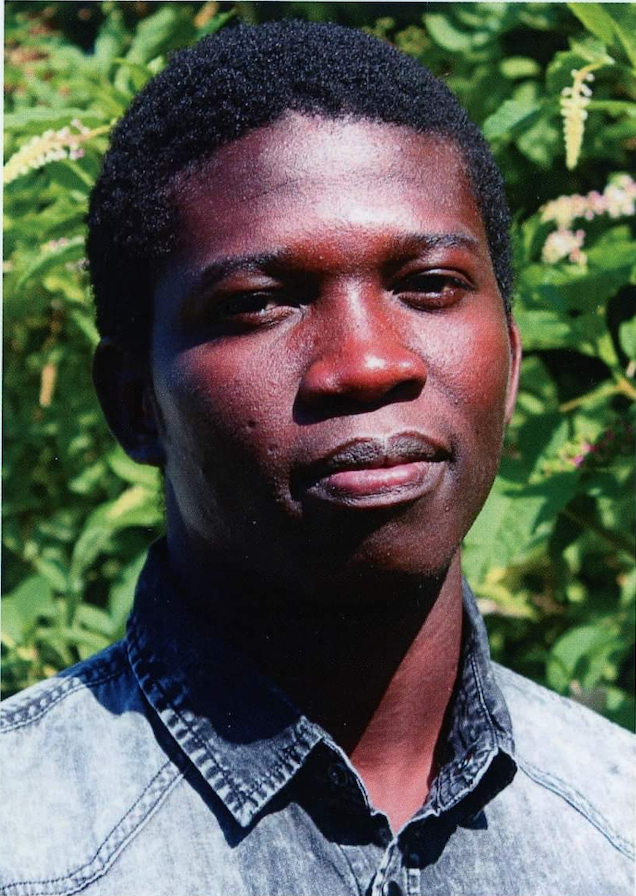 Falmarès, le "réfugié poétique" guinéen, est passé tout près d'une expulsion !