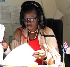 Révoltée, Sylvie la nounou  a créé un syndicat   Révoltée, Sylvie la nounou  a créé un syndicat