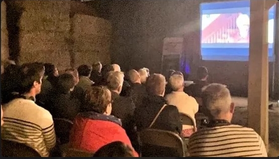 Une projection de courts métrages (photo Court de ferme) Une projection de courts métrages (photo Court de ferme)