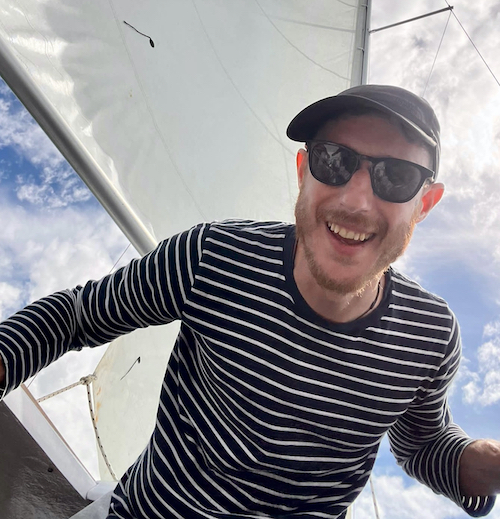 Des relations travail "plus paisibles" là-bas Des relations travail "plus paisibles" là-bas