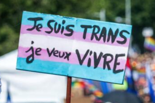 Talia, militante trans, se bat contre toutes les oppressions