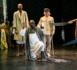 https://www.histoiresordinaires.fr/Des-migrants-jouent-Ubu-en-Afrique_a3206.html