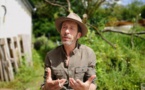 Patrick fait des plantes sauvages des alternatives aux pesticides