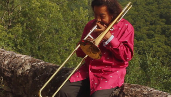 Vidéo : un portrait du tromboniste brésilien Raúl de Souza