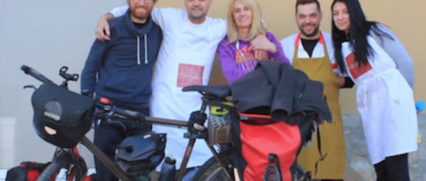 Sur "Portraits documentaires",  le Cyclotour d'Europe Musical d'Alexandre Hagenmuller