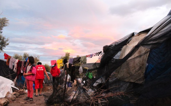 Sur l’île de Lesbos, les réfugiés racontent leur vie avec leurs mots, leurs sons...