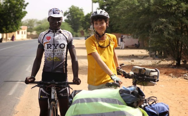 La belle énergie de deux voyageuses à vélo