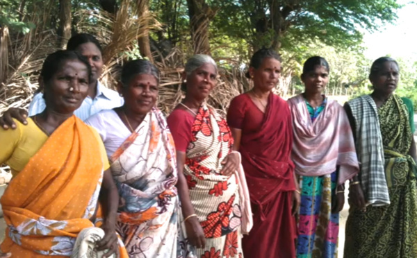 Diaporama : « Quand des villageois indiens s'organisent »