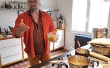 Ce cuisinier fait du "bien manger" un art collectif  Ce cuisinier fait du "bien manger" un art collectif