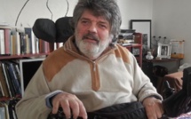 Marc Colmar, le corps assis, l'esprit debout, toujours ! Marc Colmar, le corps assis, l'esprit debout, toujours !