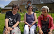 A  l’écohameau, un dialogue permanent pour mieux vivre ensemble A  l’écohameau, un dialogue permanent pour mieux vivre ensemble
