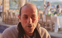 Hossam, exilé, déchiré, se bat toujours pour les jeunes de Gaza