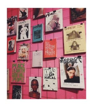 Photo prise lors de l'exposition  « Do it (her)self » à Nośna (Cracovie) Photo prise lors de l'exposition  « Do it (her)self » à Nośna (Cracovie)