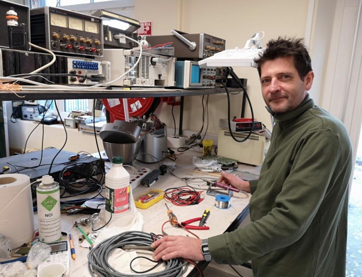 Avec Marc Depasse, un pied de nez à l’obsolescence programmée ! Avec Marc Depasse, un pied de nez à l’obsolescence programmée !